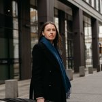 Nie pędź, po prostu bądź: codzienna uważność, która odzyskuje Twój dzień