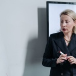 Kompas kariery tu i teraz: wybierz następny krok, który zaprocentuje od dziś